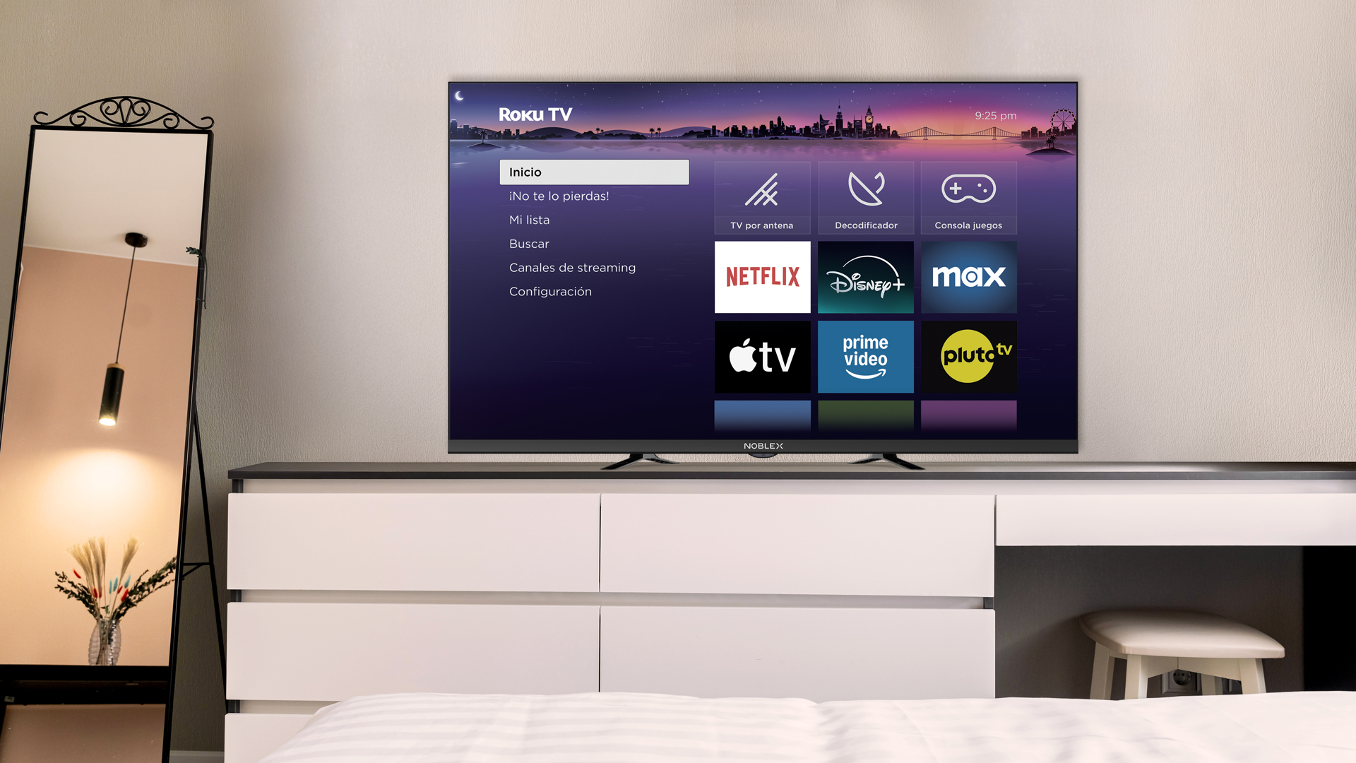 SMART TV 32" NOBLEX - ROKU Lifestyle